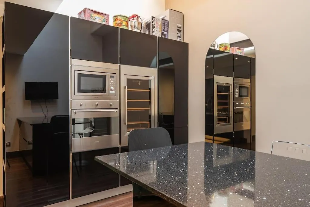Umbria126 Loft In Zona Dateo Milan Italy